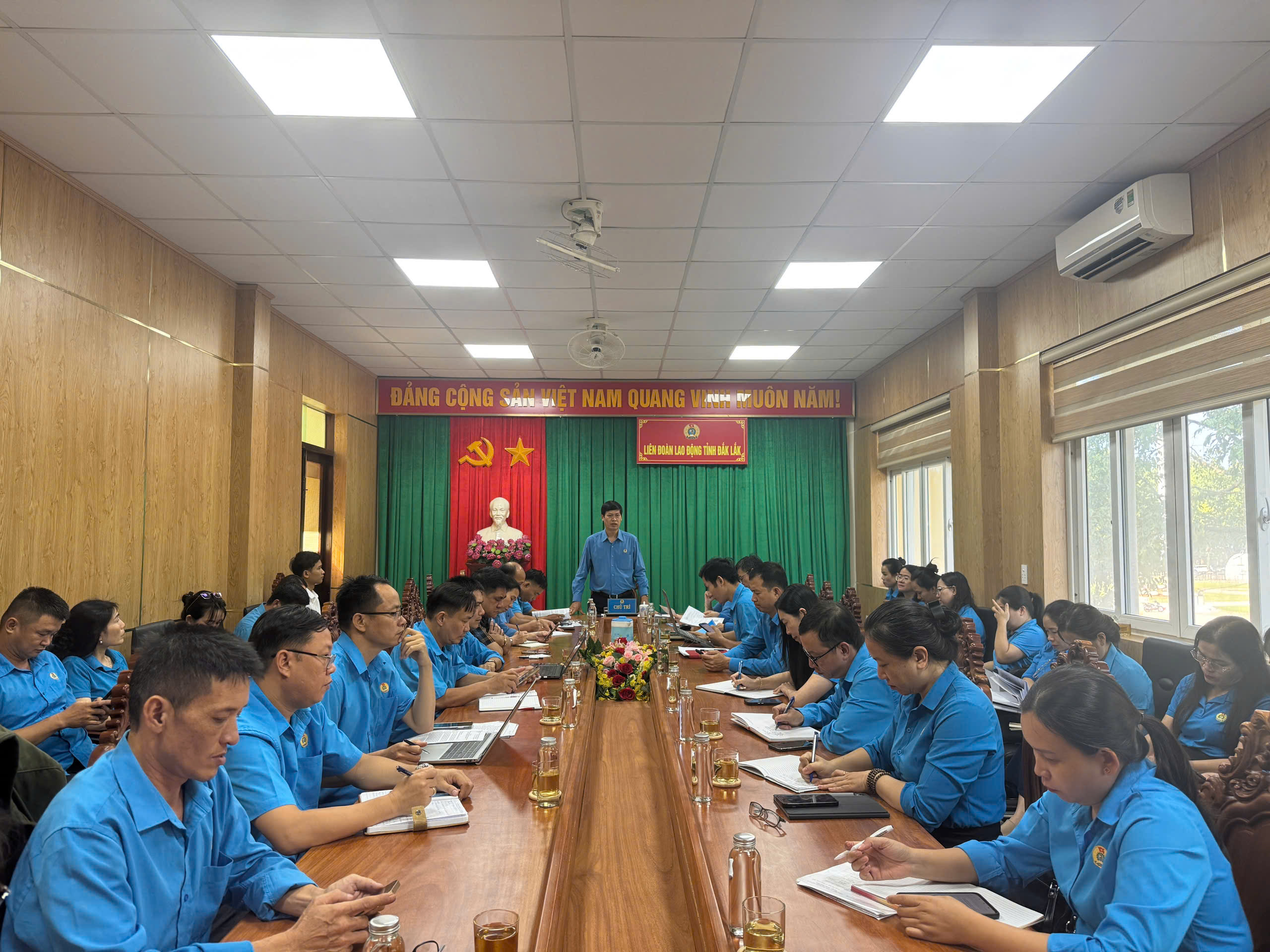 Liên đoàn Lao động tỉnh Đắk Lắk tổ chức Hội nghị sơ kết hoạt động công đoàn quý III và triển khai nhiệm vụ quý IV